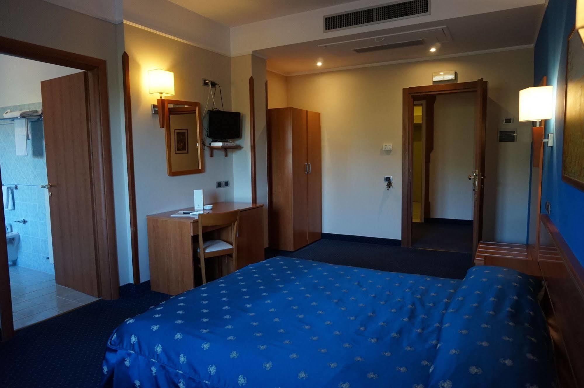 Bel Sito Hotel Due Torri Manocalzati Kültér fotó