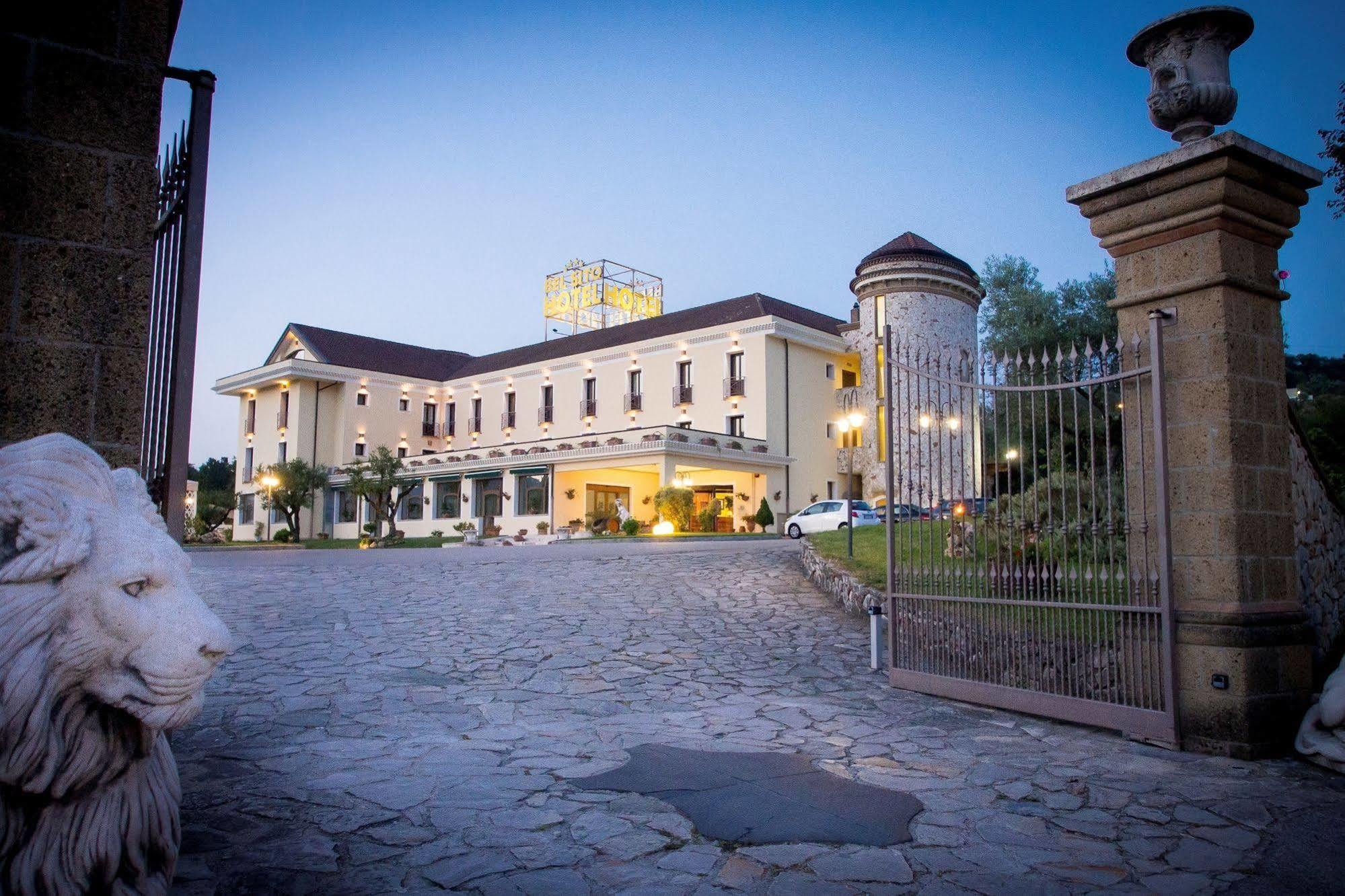 Bel Sito Hotel Due Torri Manocalzati Kültér fotó