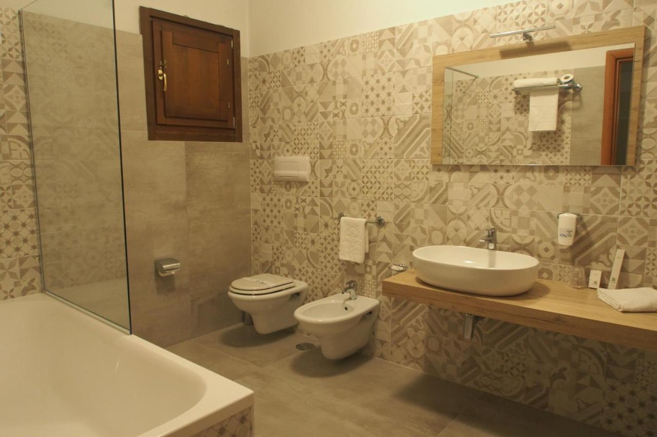 Bel Sito Hotel Due Torri Manocalzati Kültér fotó